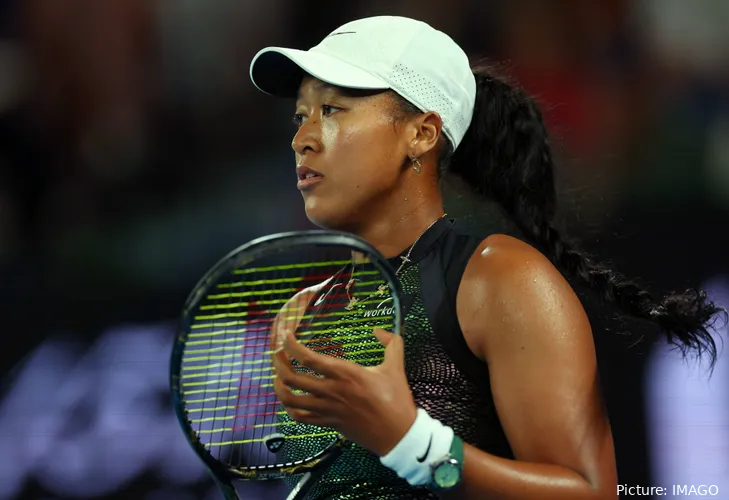 Naomi Osaka skrytykowana przez użytkowników mediów społecznościowych za sarkastyczny wpis wymierzony w Igę Świątek